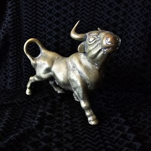 Vintage Brass Steer